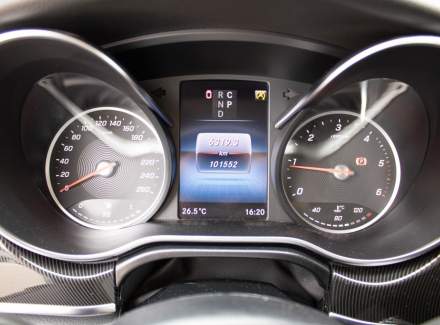 Mercedes-Benz - V-class