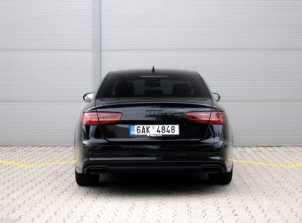Audi - A6
