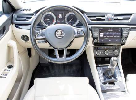 Škoda - Superb