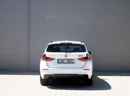 BMW - X1