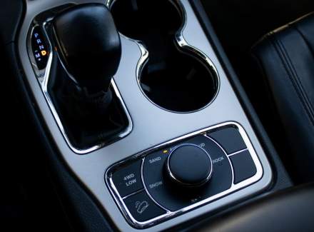 Jeep - Grand Cherokee