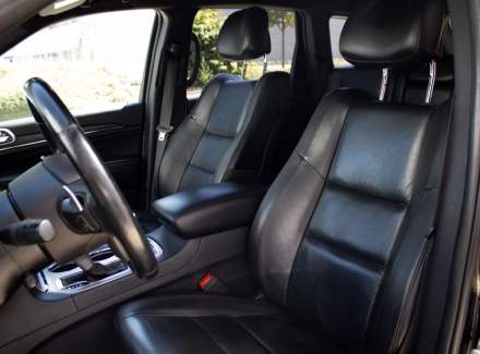 Jeep - Grand Cherokee