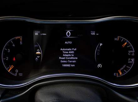 Jeep - Grand Cherokee