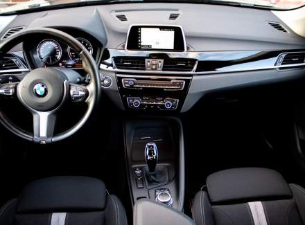 BMW - X1