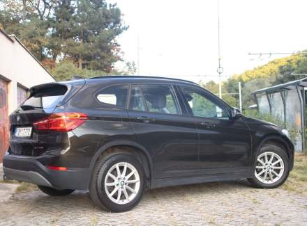 BMW - X1