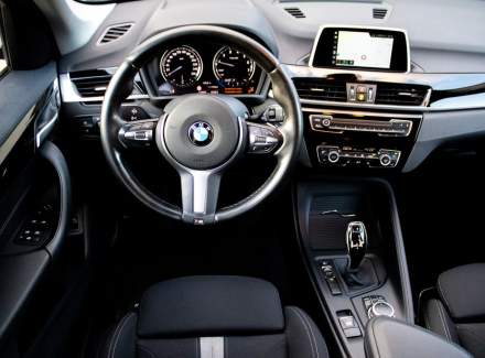BMW - X1