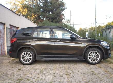 BMW - X1