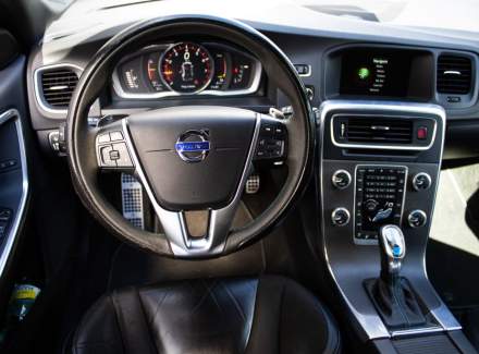 Volvo - V60