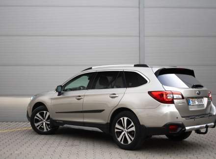 Subaru - Outback
