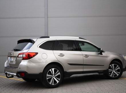 Subaru - Outback