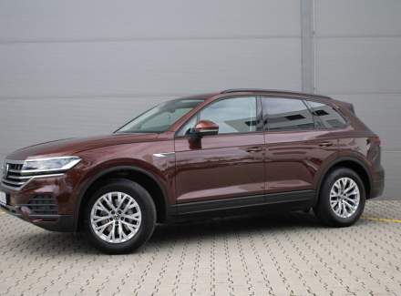Volkswagen - Touareg