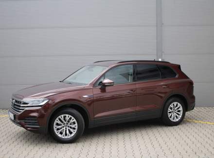 Volkswagen - Touareg