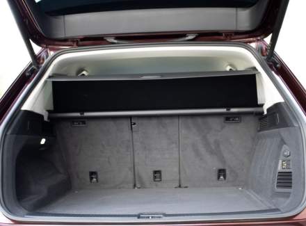 Volkswagen - Touareg