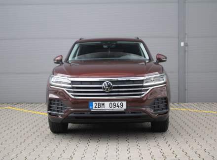 Volkswagen - Touareg