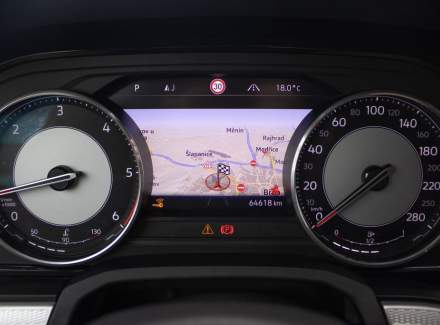 Volkswagen - Touareg