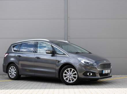 Ford - S-MAX