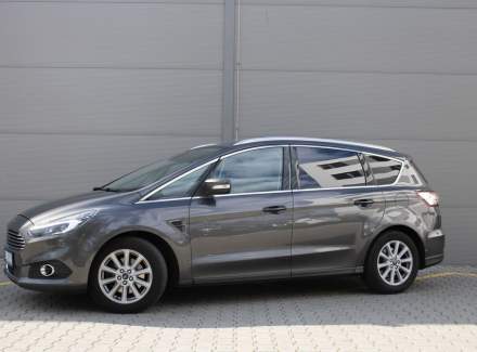 Ford - S-MAX