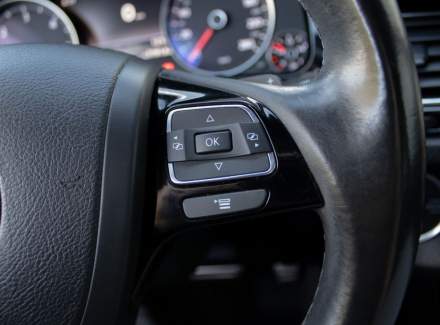 Volkswagen - Touareg