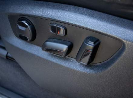 Volkswagen - Touareg