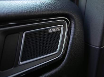 Volkswagen - Touareg