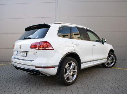 Volkswagen - Touareg