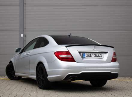 Mercedes-Benz - C-class