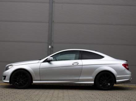 Mercedes-Benz - C-class