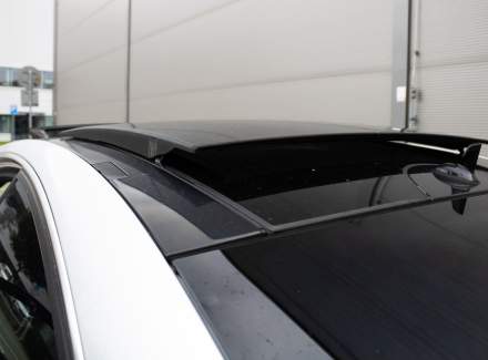 Mercedes-Benz - C-class