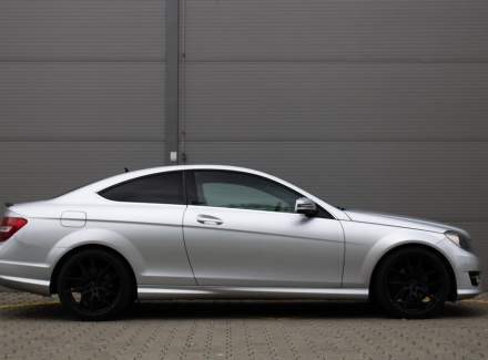 Mercedes-Benz - C-class