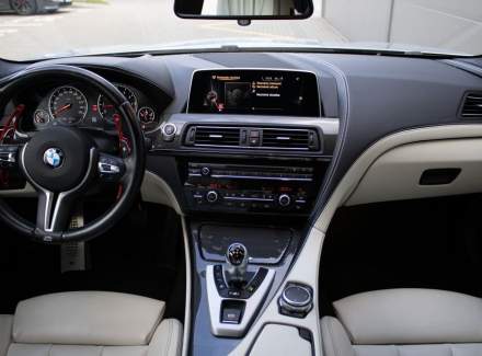 BMW - M6