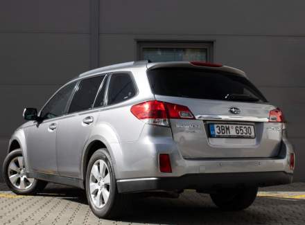 Subaru - Outback