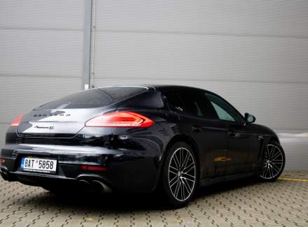 Porsche - Panamera