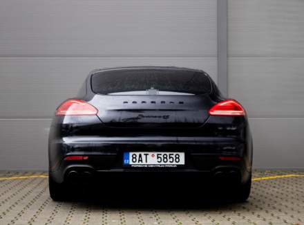 Porsche - Panamera