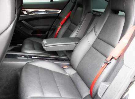 Porsche - Panamera