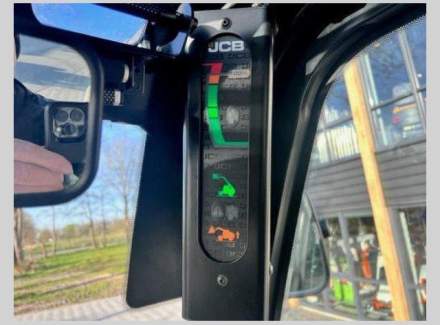 JCB - Ostatní