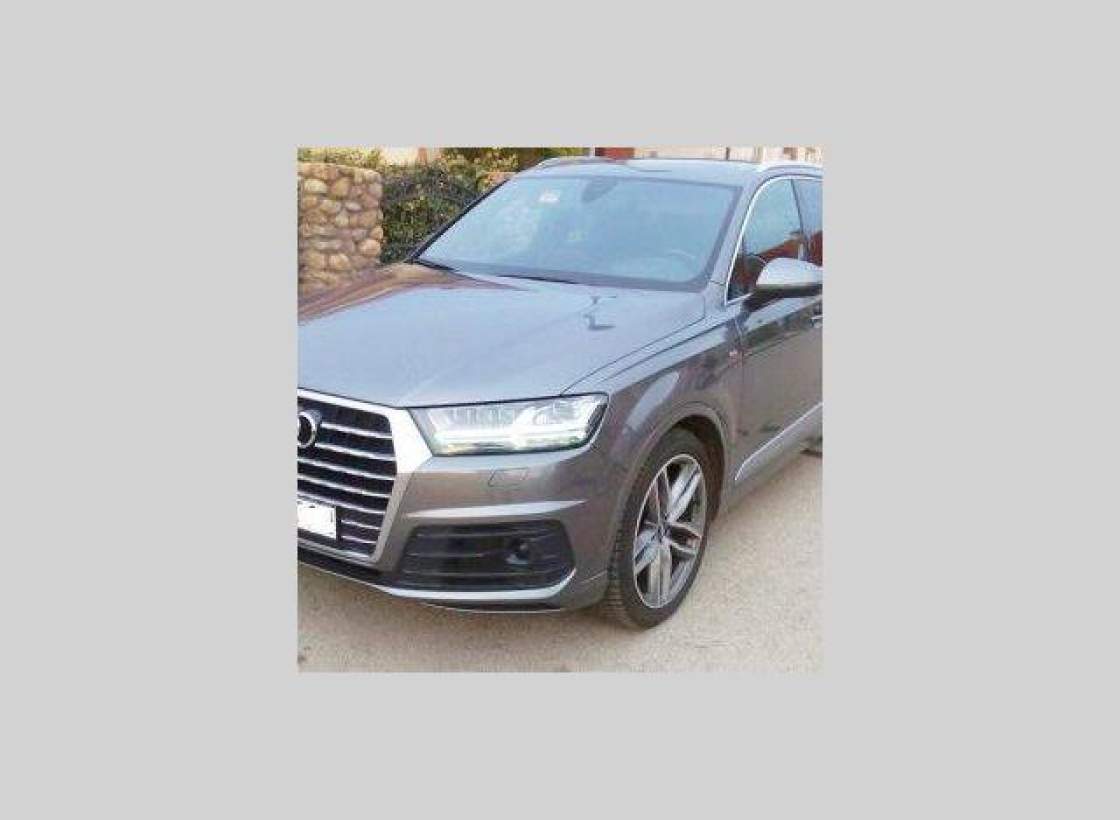 Audi - Q7