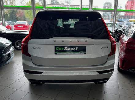 Volvo - XC90