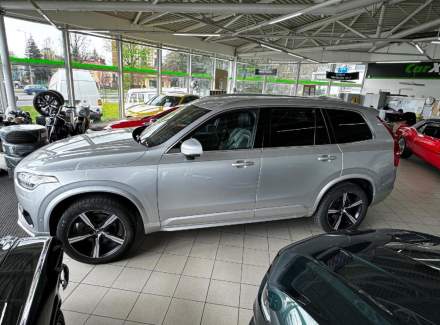 Volvo - XC90