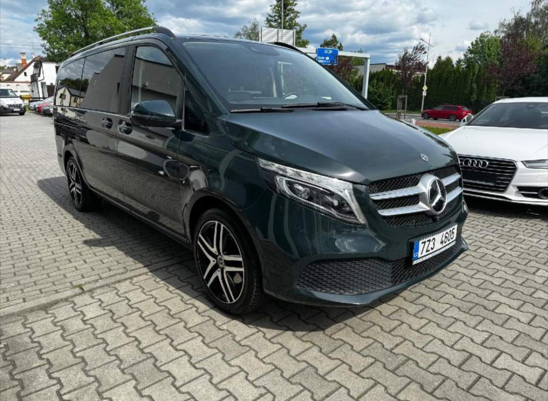 Mercedes-Benz - V-class