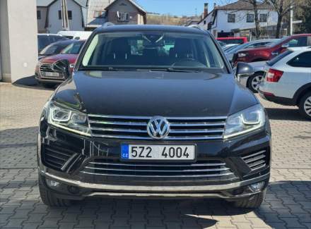 Volkswagen - Touareg