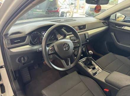 Škoda - Superb