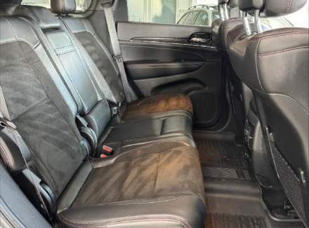 Jeep - Grand Cherokee