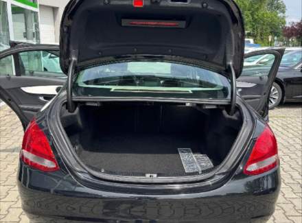 Mercedes-Benz - C-class