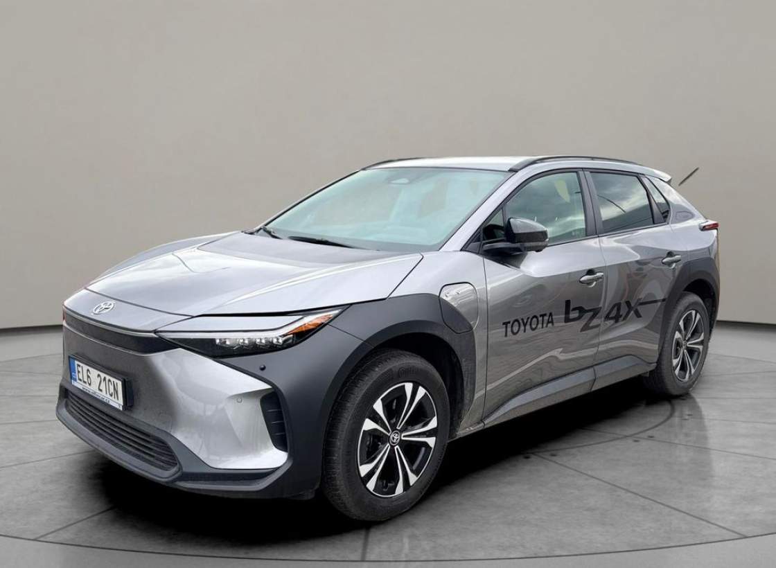 Toyota - bZ4X