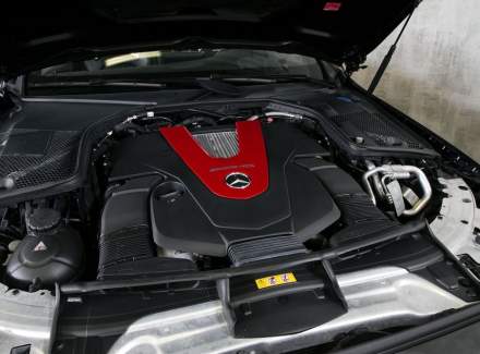 Mercedes-Benz - C-class