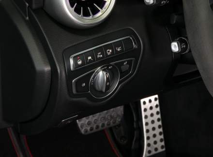 Mercedes-Benz - C-class