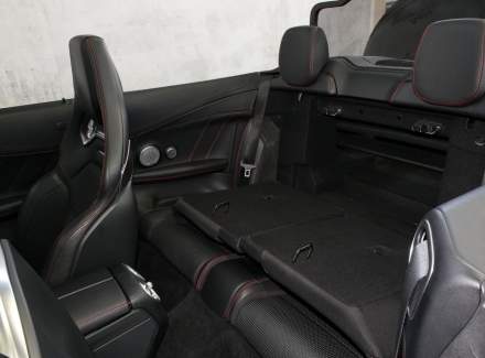 Mercedes-Benz - C-class