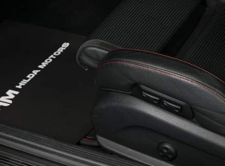 Mercedes-Benz - C-class