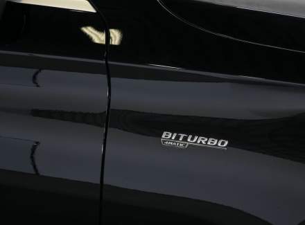 Mercedes-Benz - C-class