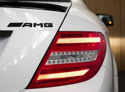 Mercedes-Benz - C-class